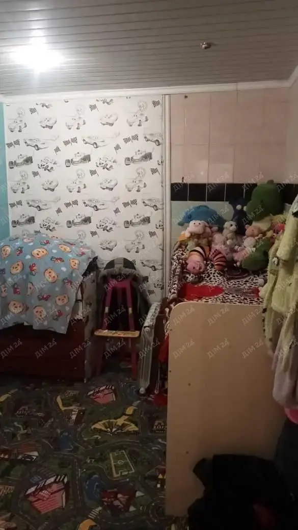 Будинок в житловому стані на Вороніна