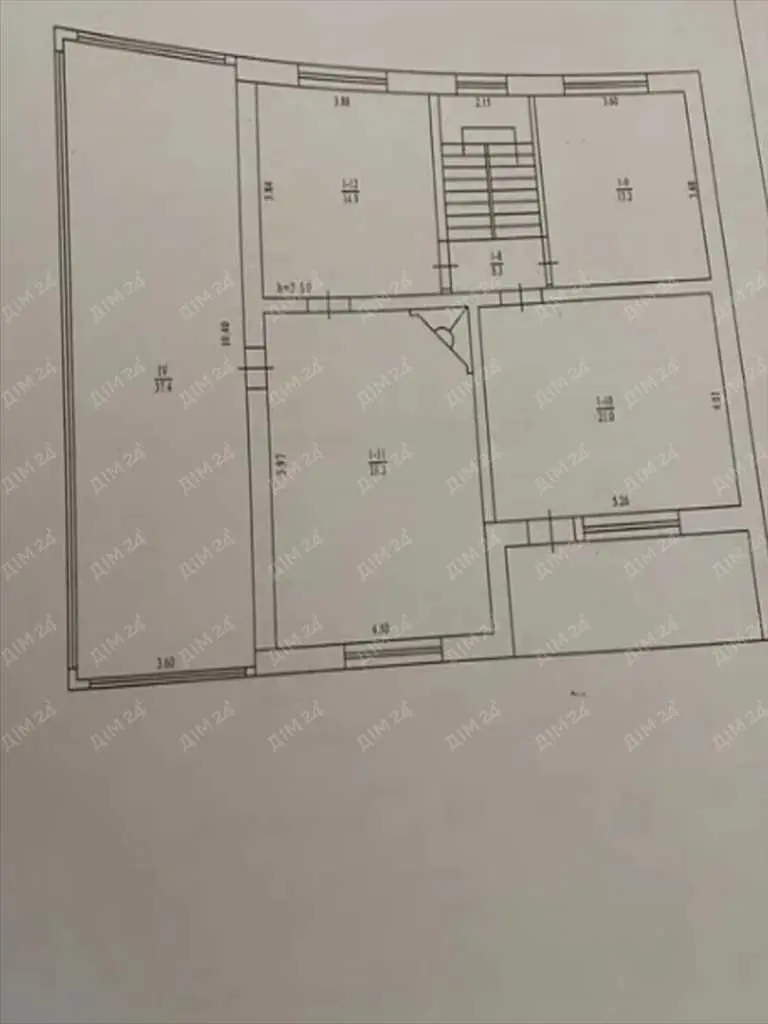 Просторий двоповерховий будинок в Яківцях