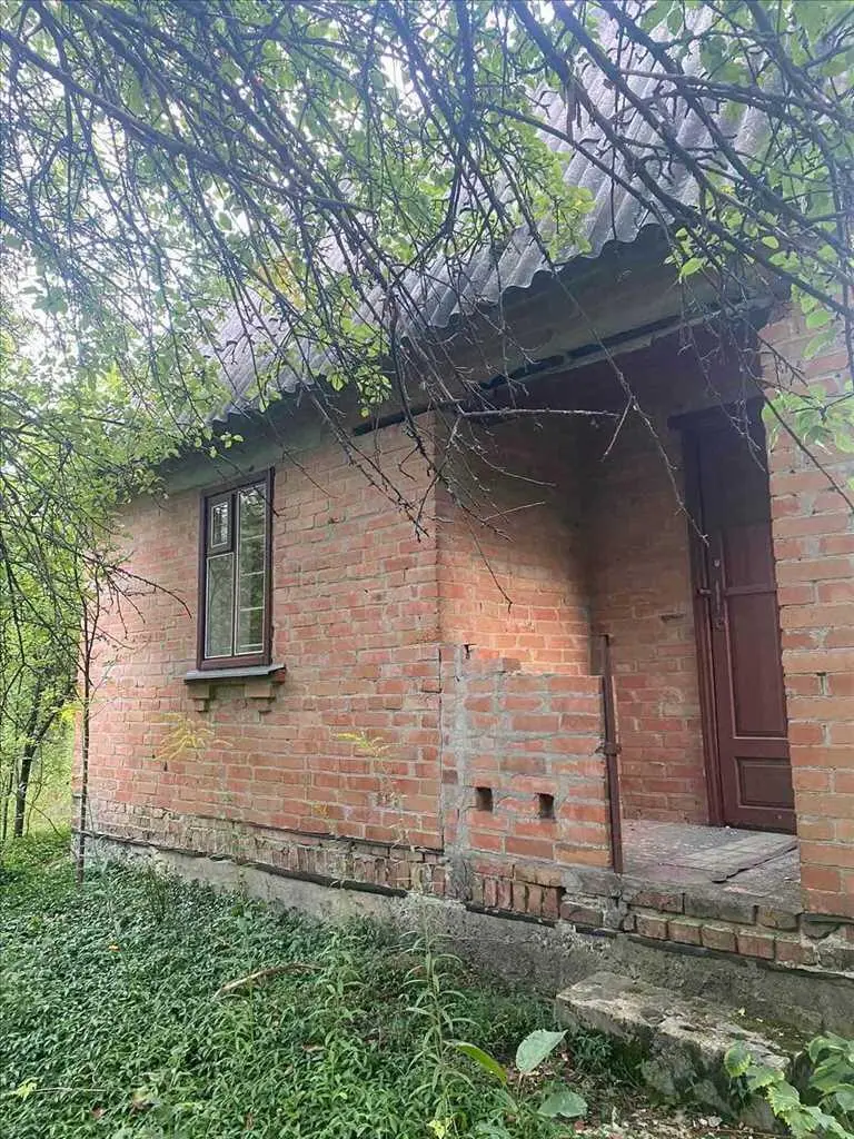 Сем`янівка. Пропозиція під реконструкцію чи розбір.