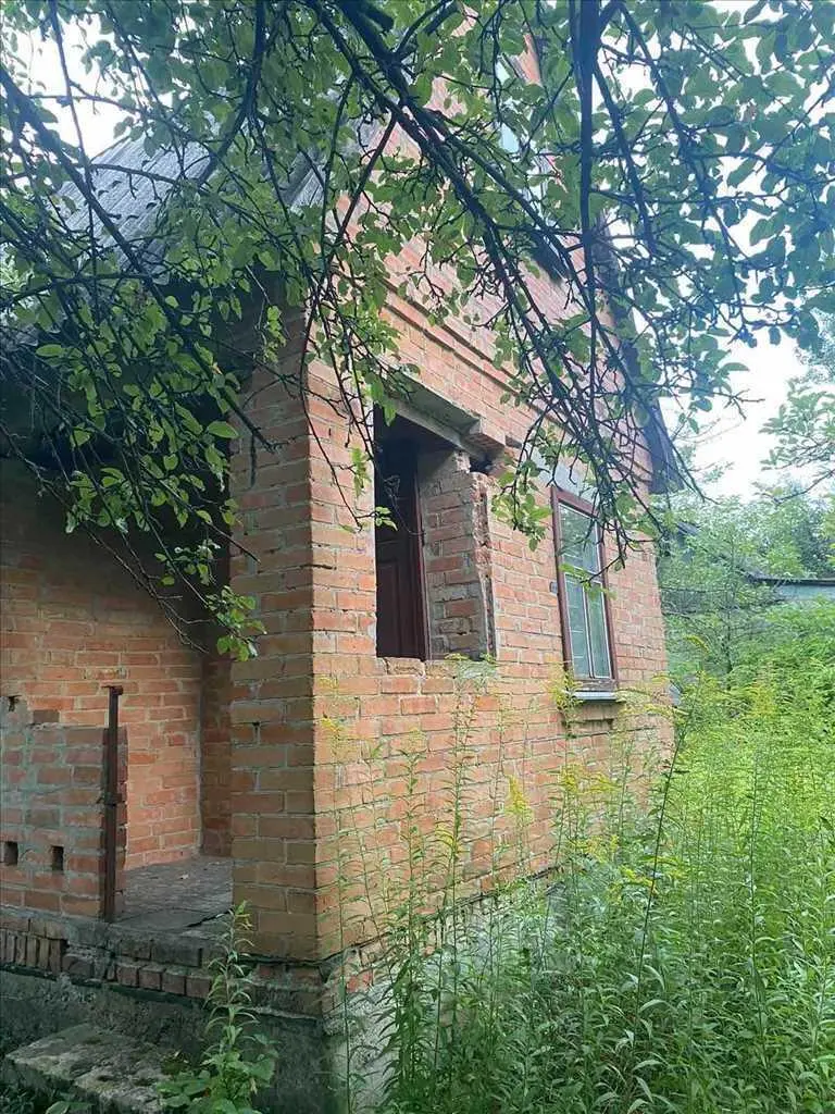 Сем`янівка. Пропозиція під реконструкцію чи розбір.