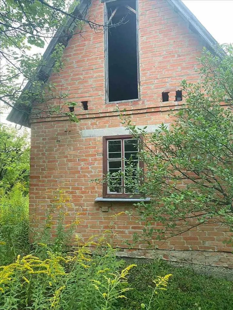 Сем`янівка. Пропозиція під реконструкцію чи розбір.