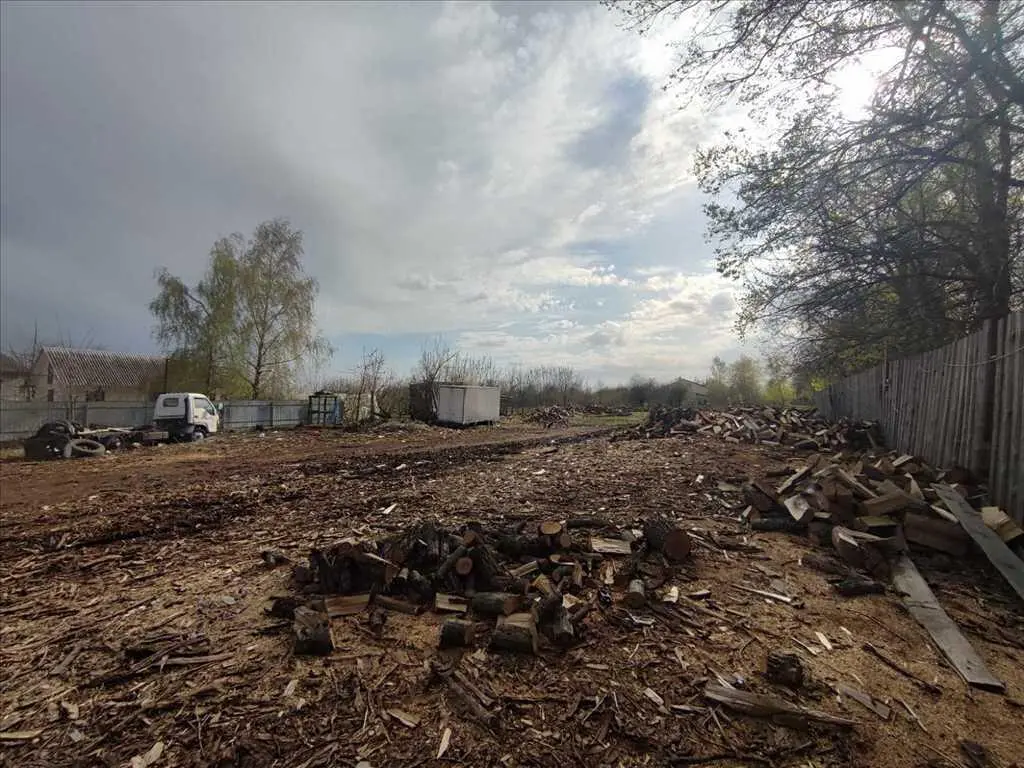 Ділянка під бізнес поряд з трасою!