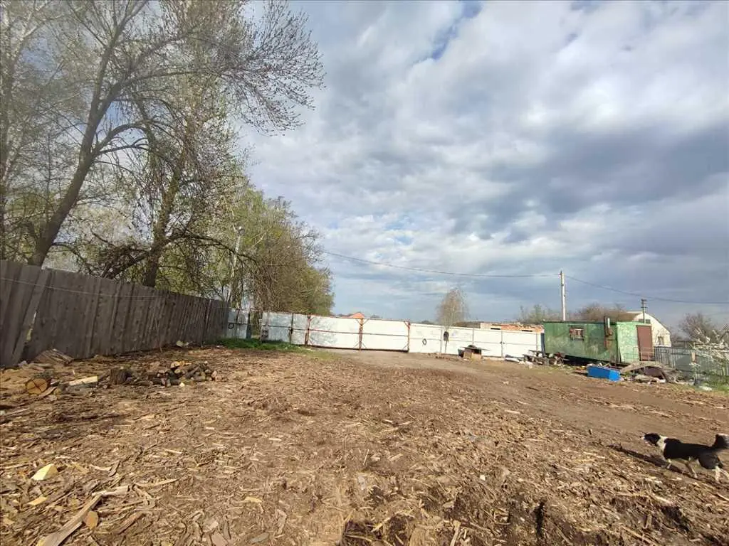 Ділянка під бізнес поряд з трасою!