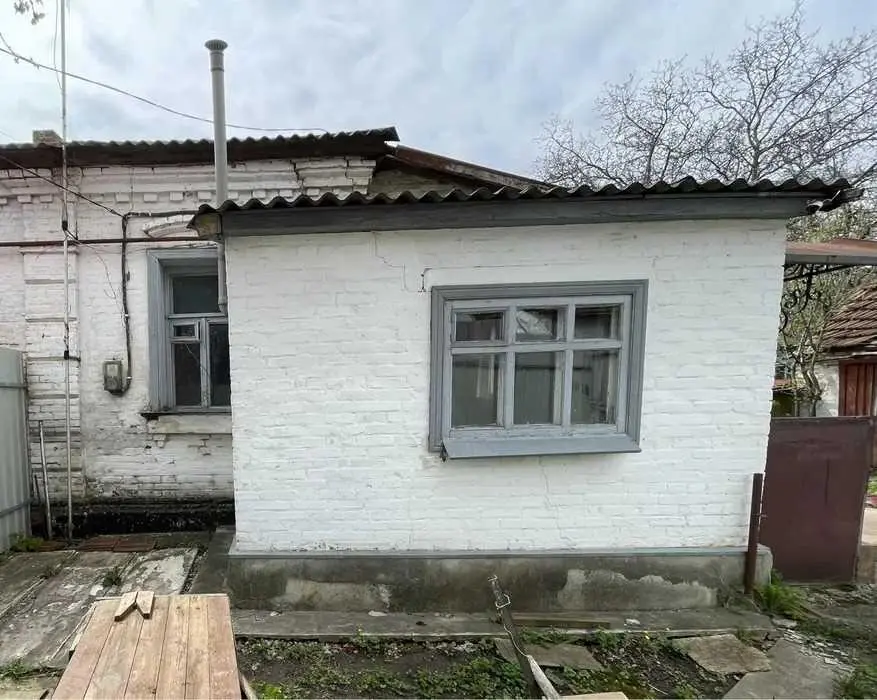 Частина будинку в центральній частині міста!