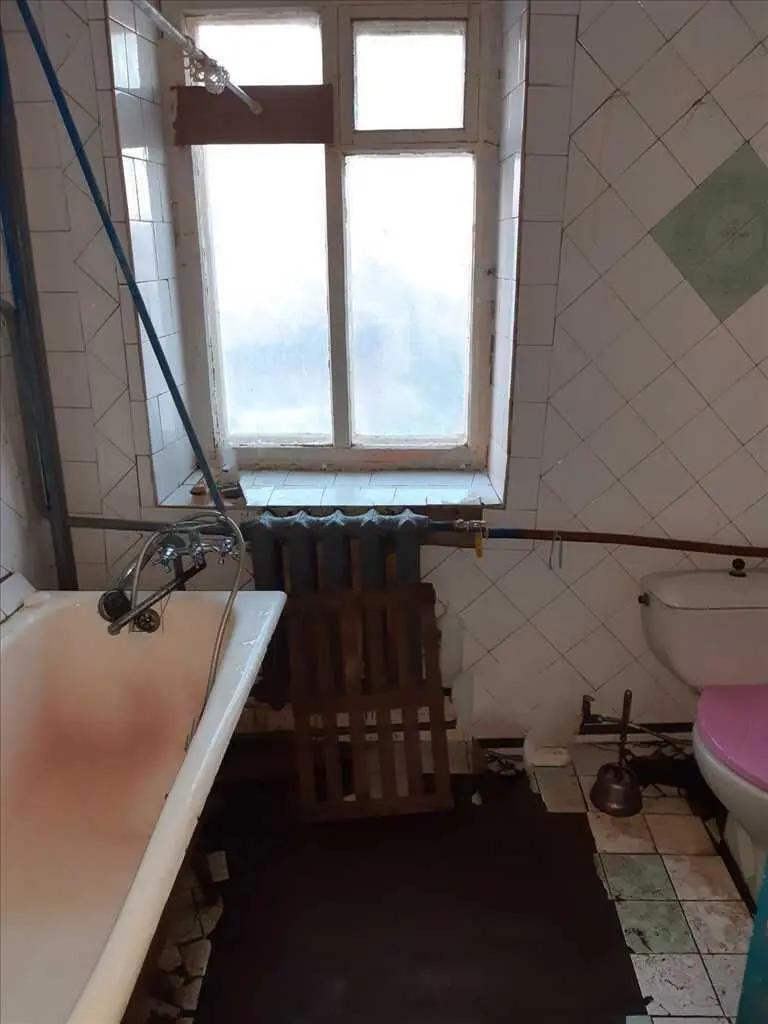 Будинок в центрі міста для великої родини.