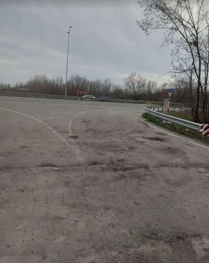 Ділянка поруч траси "Київ-Харків"