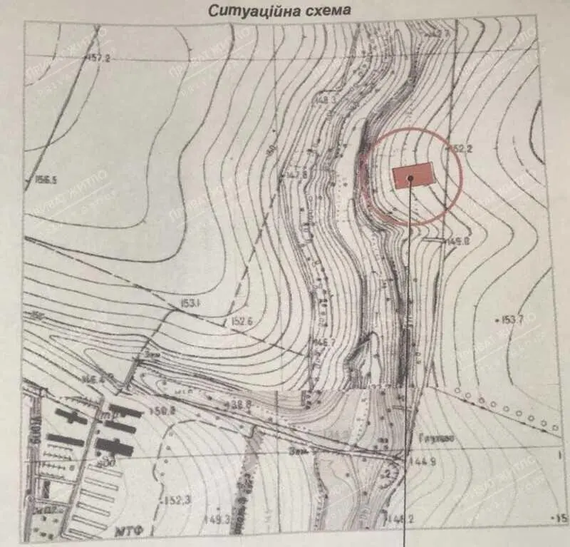 Ділянка під забудову за містом.