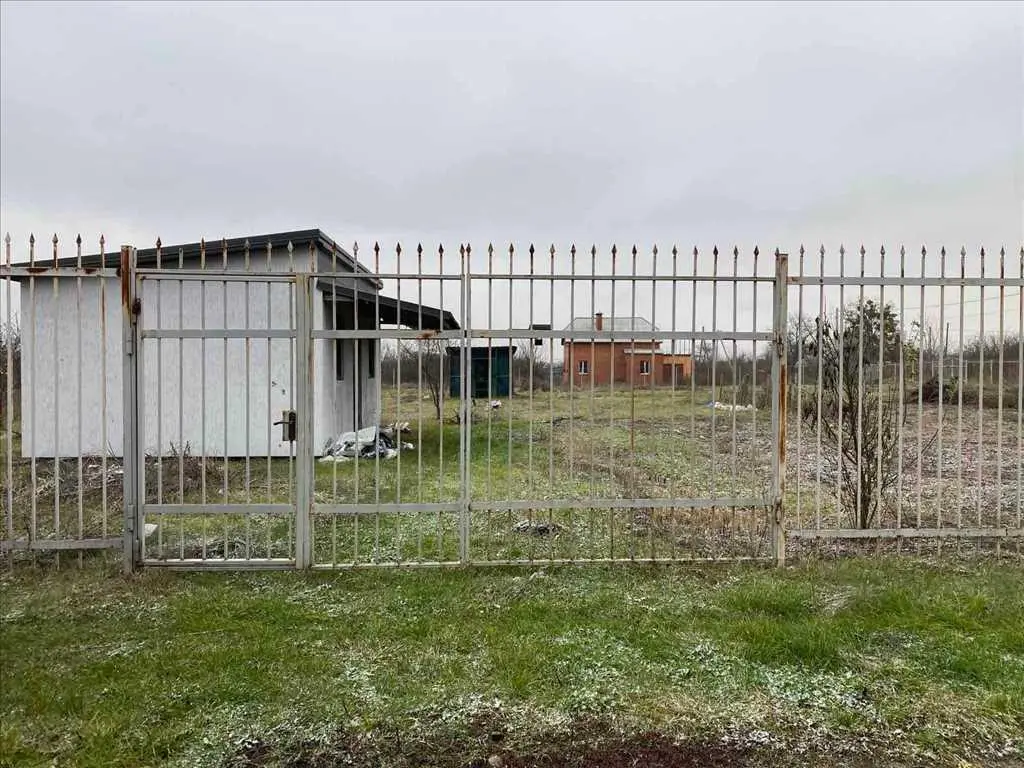 Ділянка під будівництво в Шостаках.