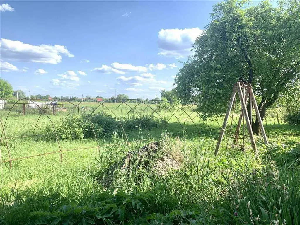 2 поверховий цегляний будинок у с.Коломацьке, 20 км від Полтави