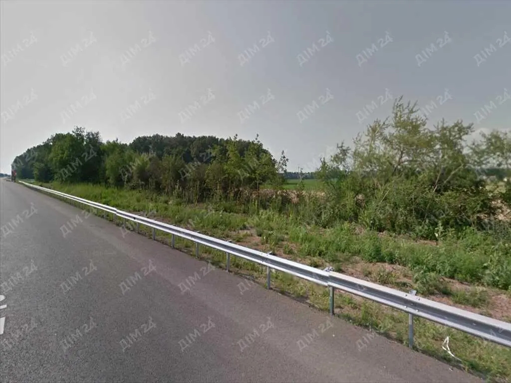 Земельна ділянка в Івашках