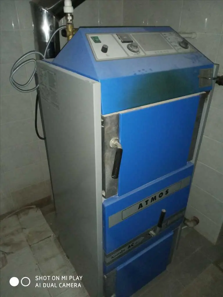 Шикарний особняк в Розсошенцях!