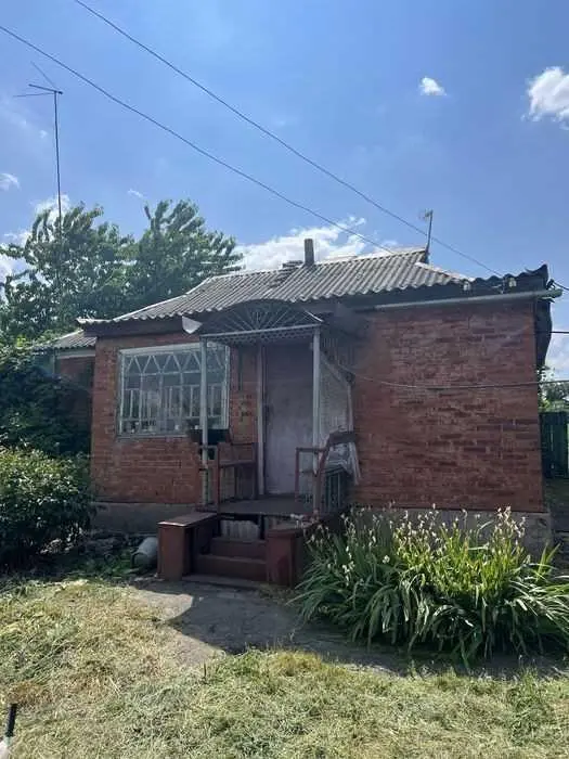 Окремий будинок в передмісті Полтави