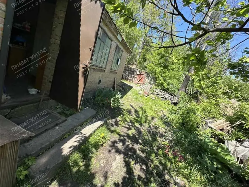 Земельна ділянка в центрі міста 10 соток