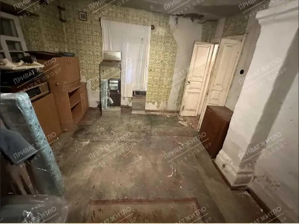 Земельна ділянка в центрі міста 10 соток