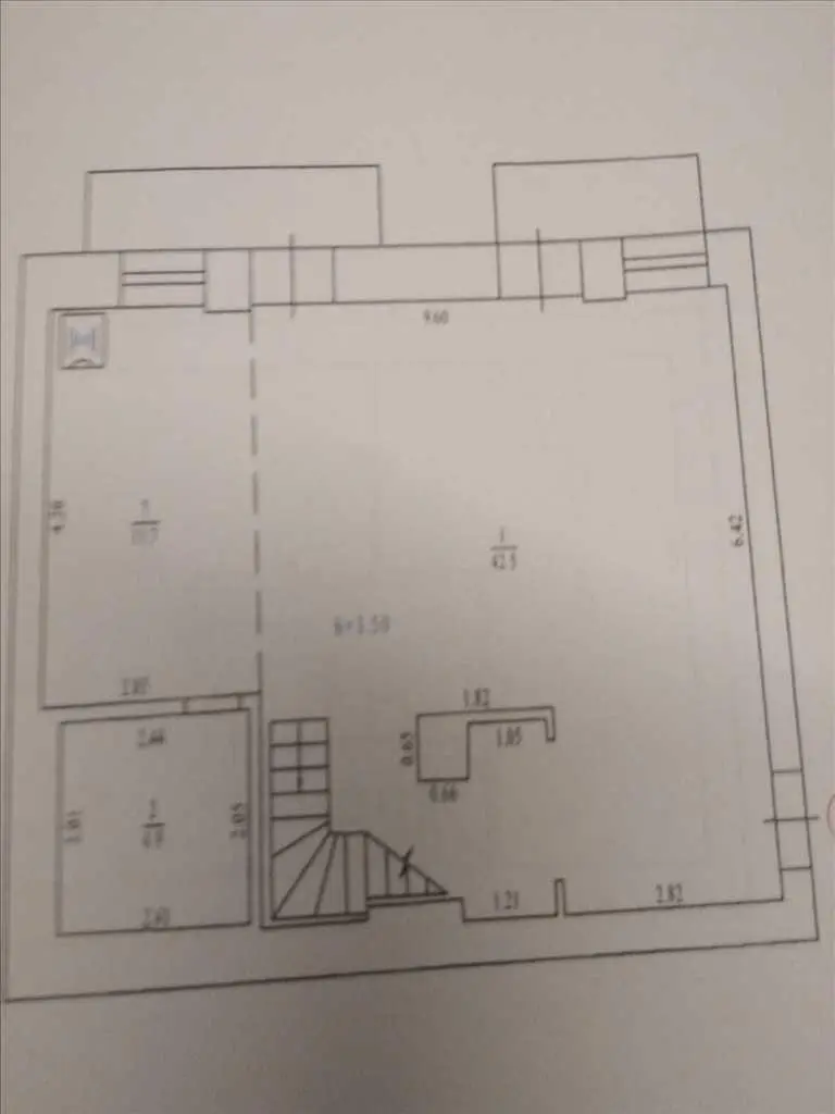 Два рівня індивідуальності в районі Березового скверу. 

