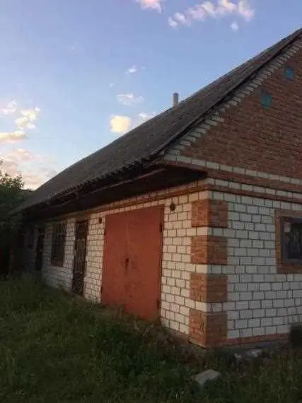 Побудова з земельною ділянкою в Селещині