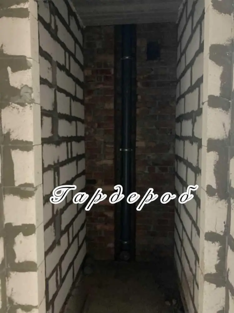 Простора квартира в новобудові!