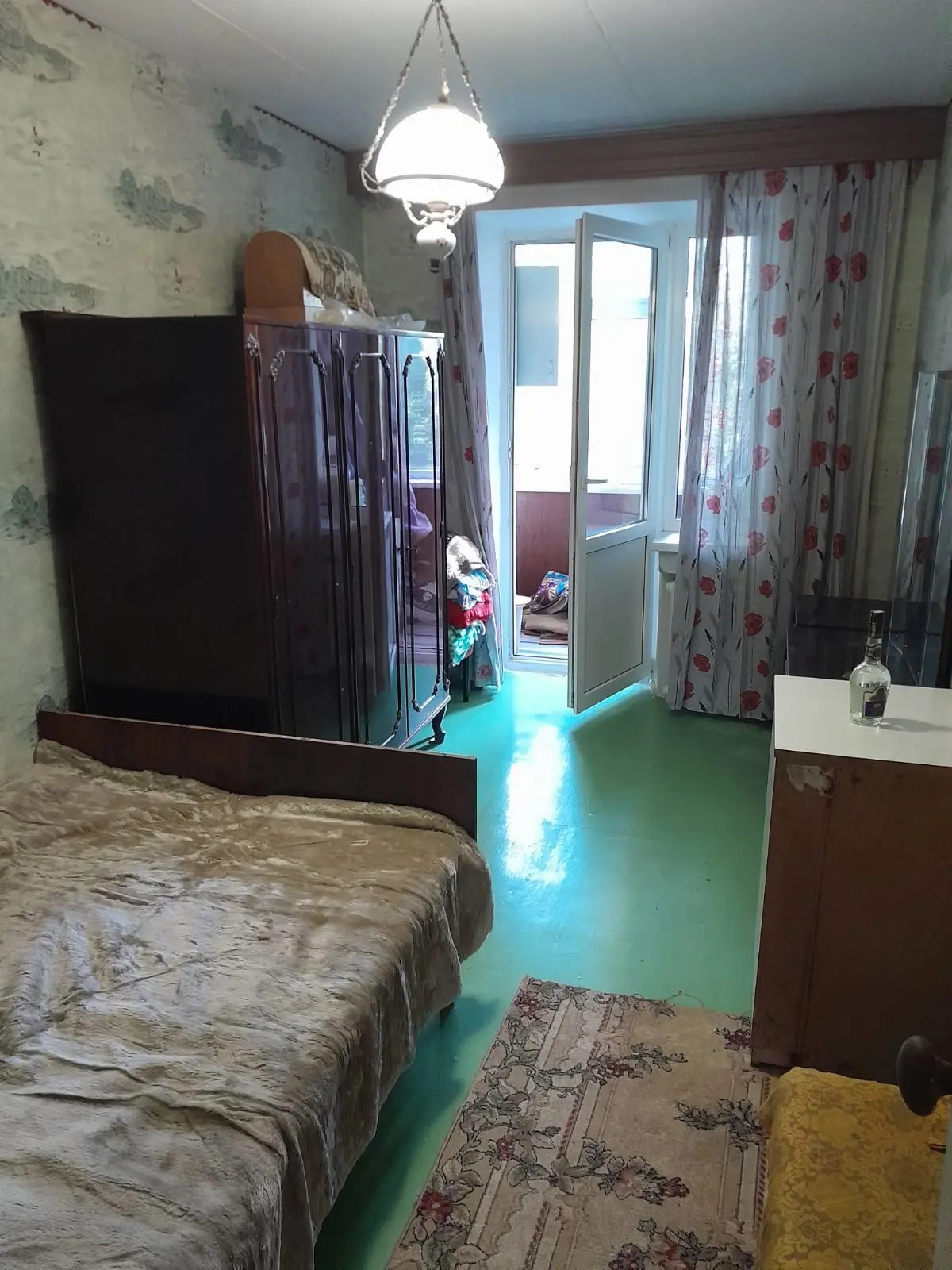 Трикімнатна квартира на Київському шосе!