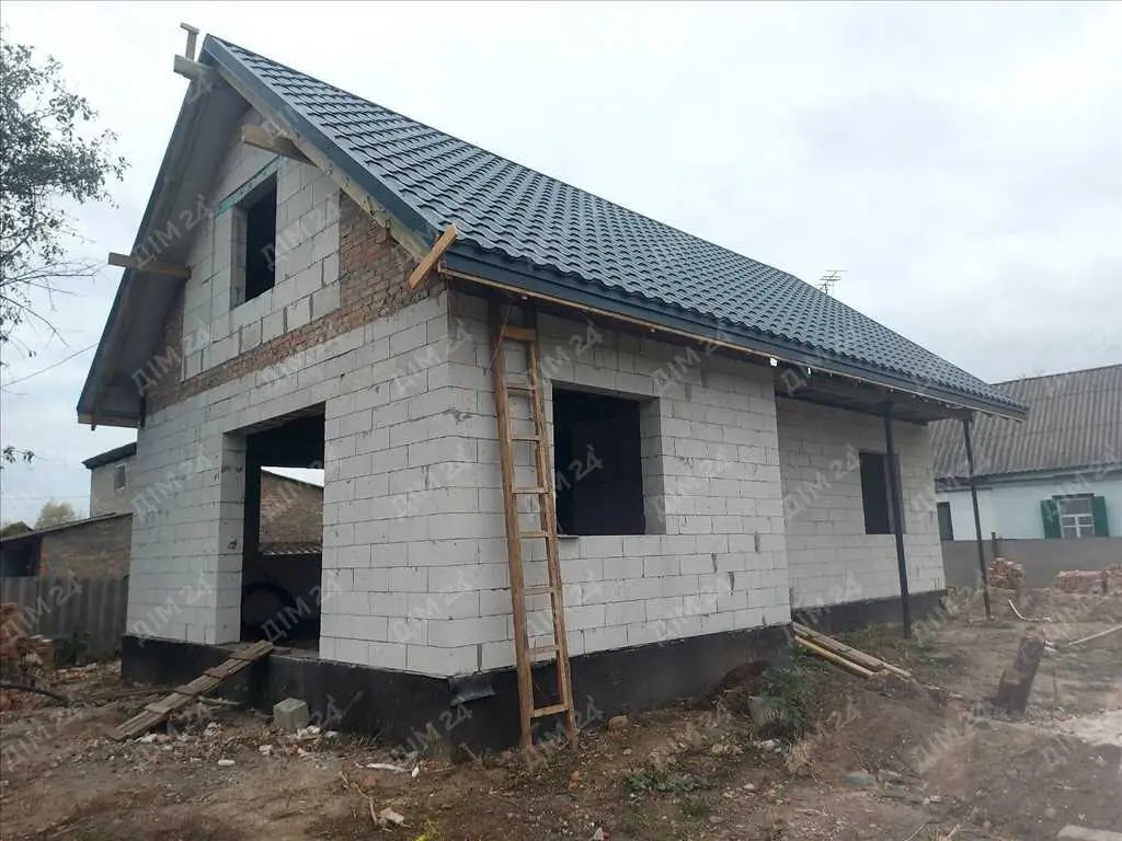 Ділянка в Ліску з розпочатим будівництвом.