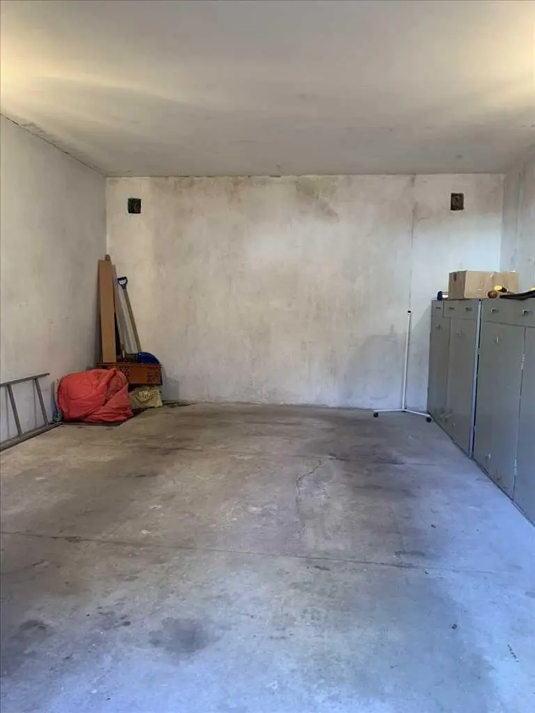 "Житло" для Вашого авто в самому центрі Полтави. 