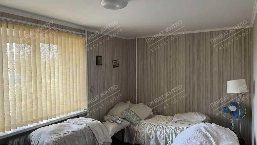 Продається 2  кімнатна квартира з ремонтом по вул.Європейська