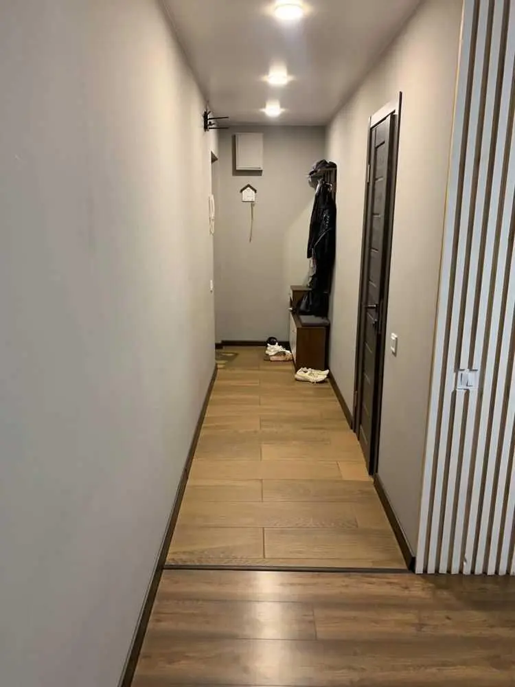 Двокімнатна квартира неподалік ТРЦ "Київ"