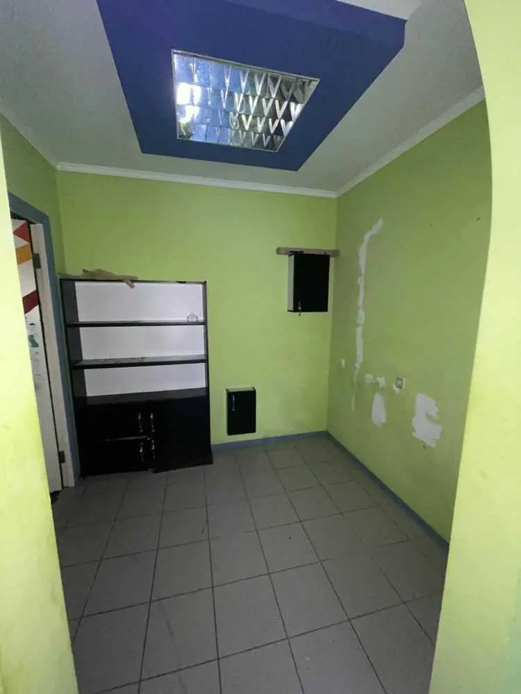 В продажі квартира під комерцію 