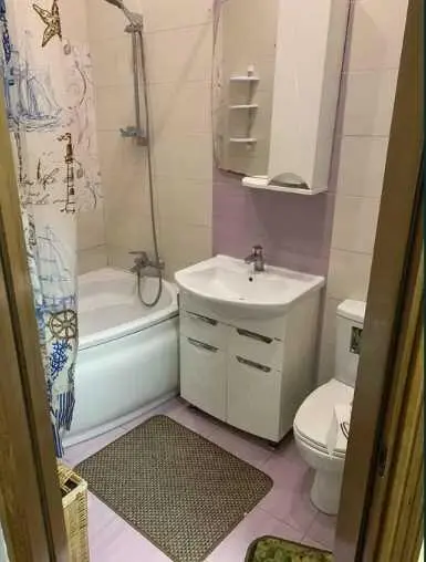 Продаж сталінки з гаражем на Браїлках