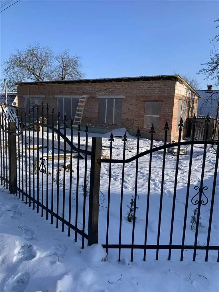 Зверніть увагу! Новий будинок 2021 року з комунікаціями у дворі. 