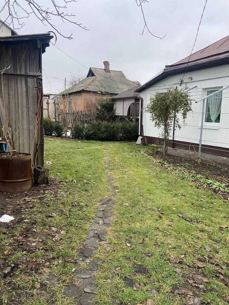 Продається частина будинку 