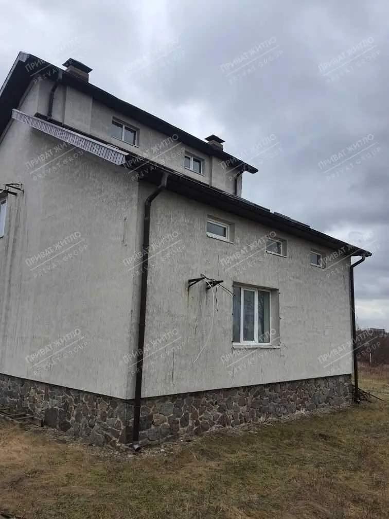 2 поверховий будинок в Рибціх!