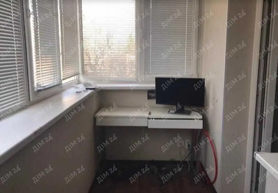 3 кімнатна квартира в центрі міста 