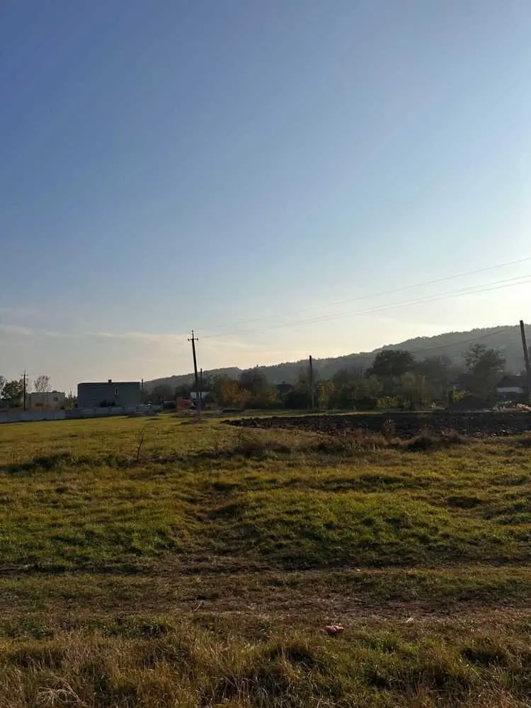 Продається ділянка в с.Нижні Млини