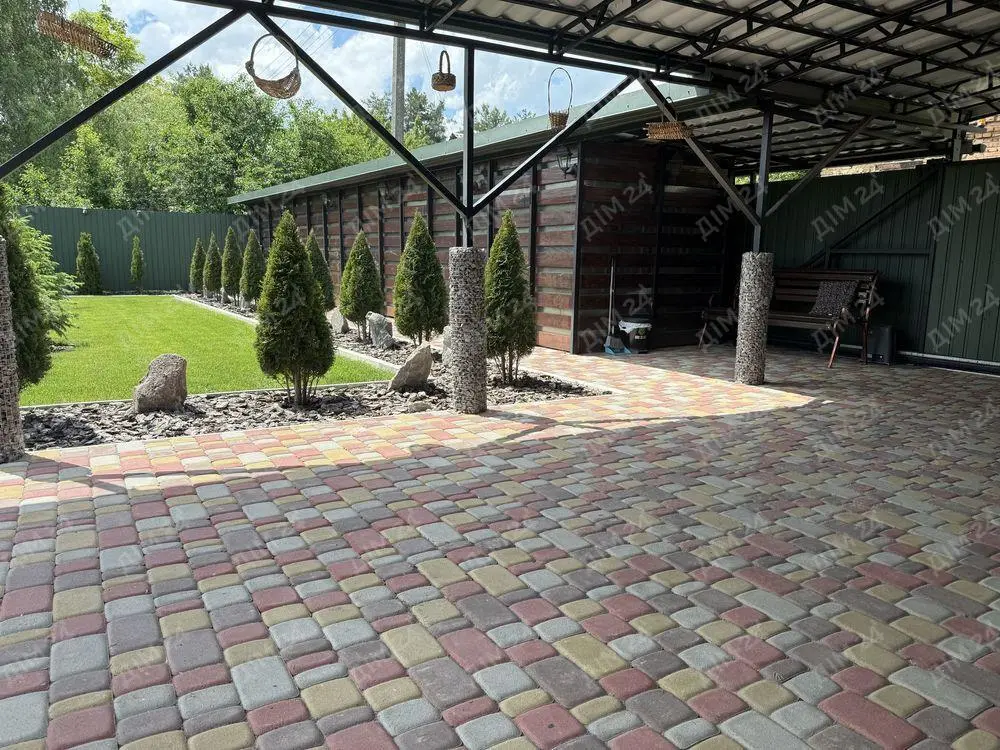 Шикарний будинок у Нових Санжарах