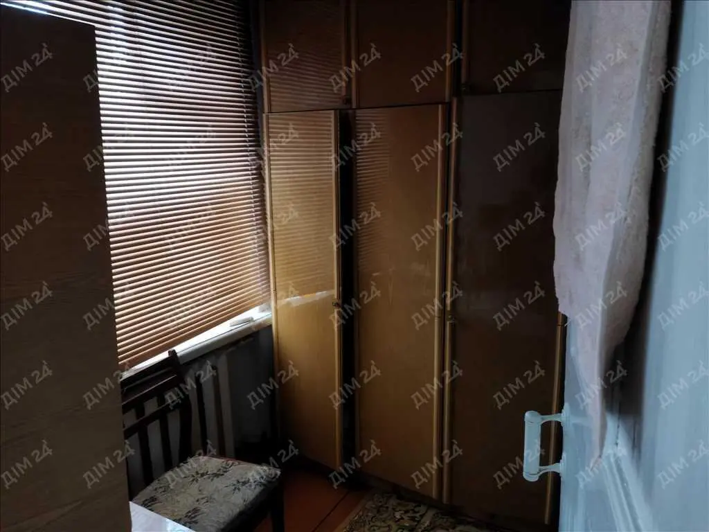 Трикімнатна квартира на Подолі