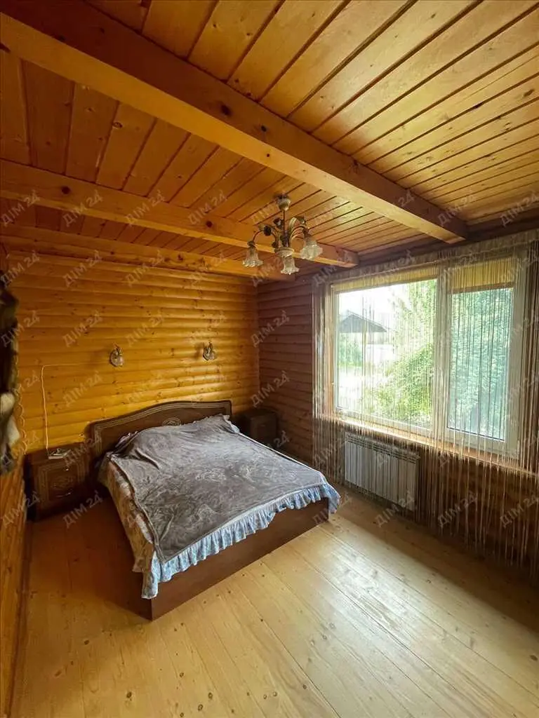 Унікальний будинок із зрубу в передмісті Полтави (Клюшники)