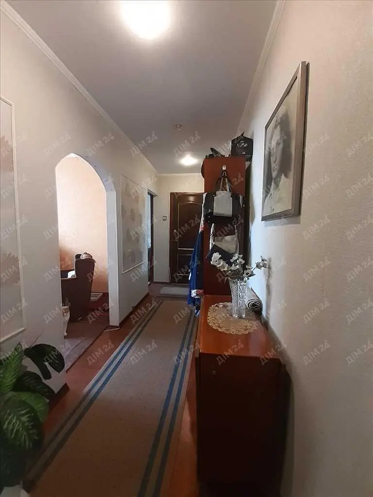 Трикімнатна квартира в районі Автовокзалу.