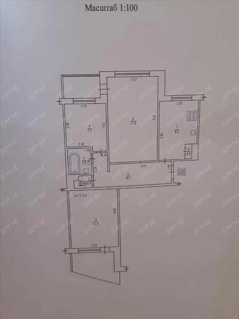 Трикімнатна квартира в районі Автовокзалу.