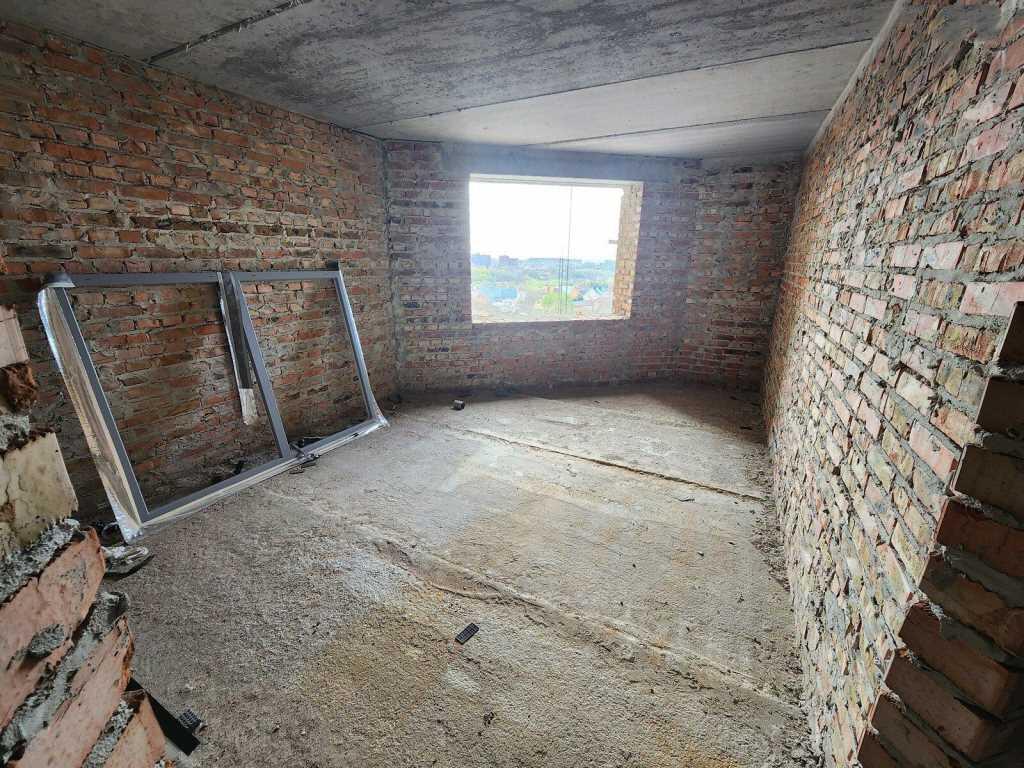 Однокімнатна квартира в новобудові на Половках