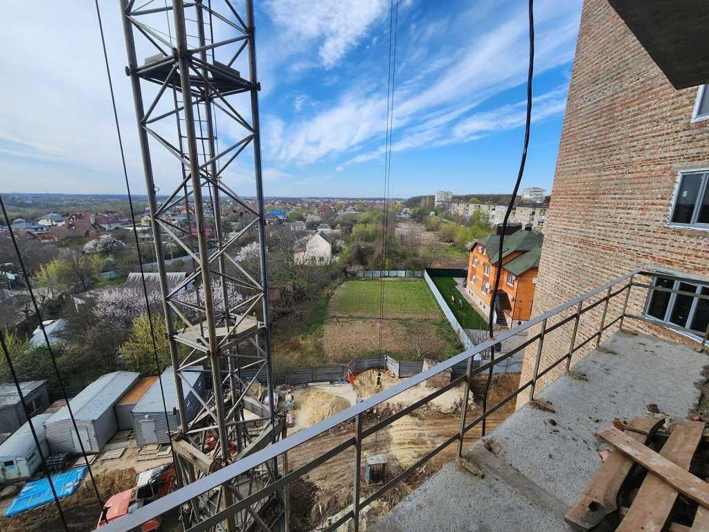 Однокімнатна квартира в новобудові на Половках