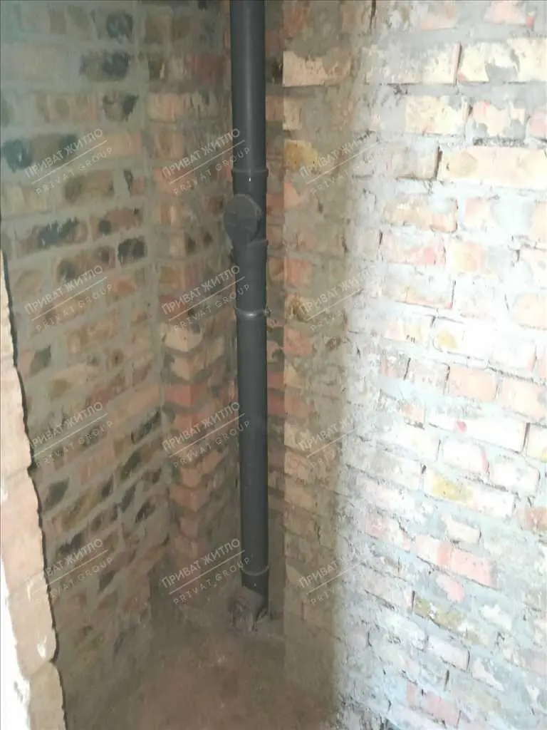 Двокімнатна квартира біля ТРЦ Київ