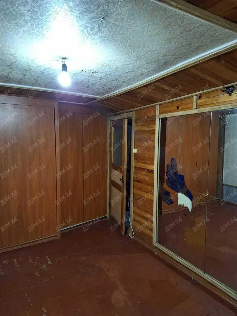 Частина будинку в центрі міста.