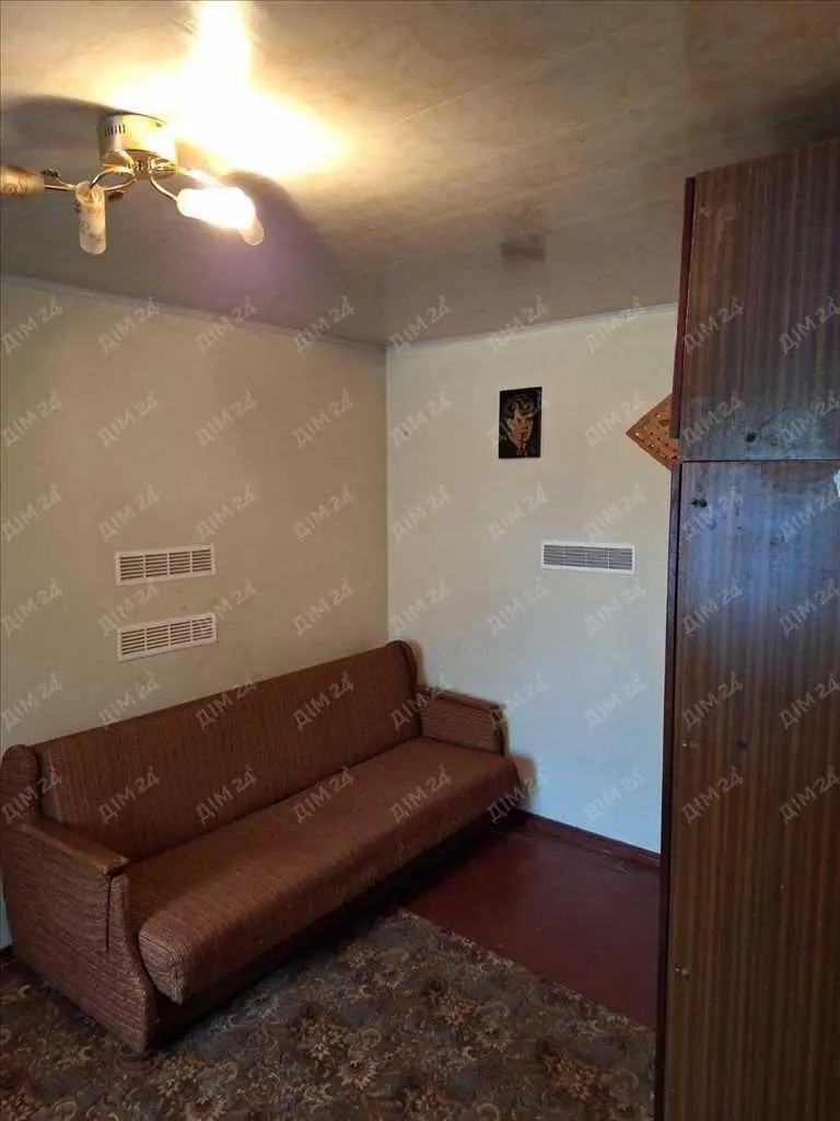 Частина будинку в центрі міста.