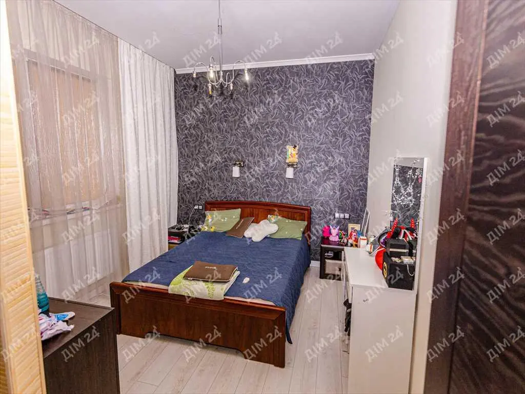 Житловий будинок на Вакуленцях!