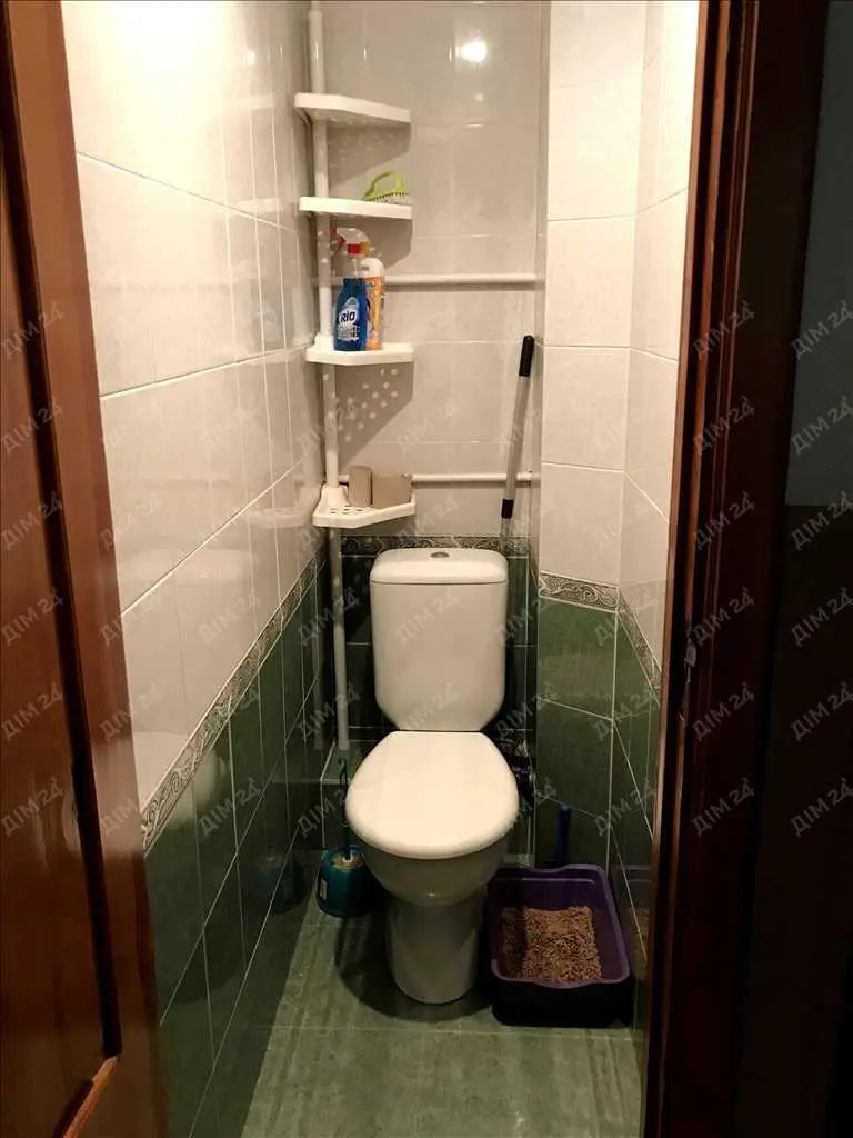 Простора 4 кімнатна квартира на Дослідній.