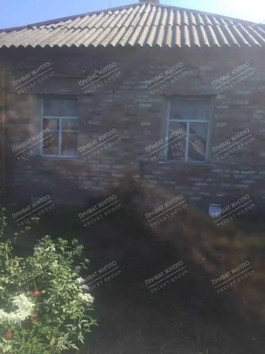 Бюджетний будинок в 4 км від міста.