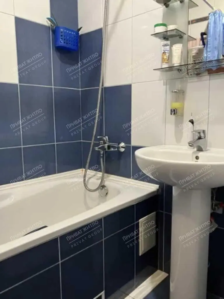 Простора, гарна 3к квартира, Сади-2!