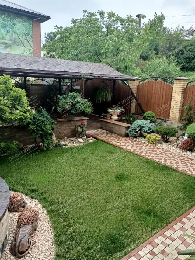 Ваш власний дім із басейном та барбекю всього за 5 хвилин від Сонячного парку!