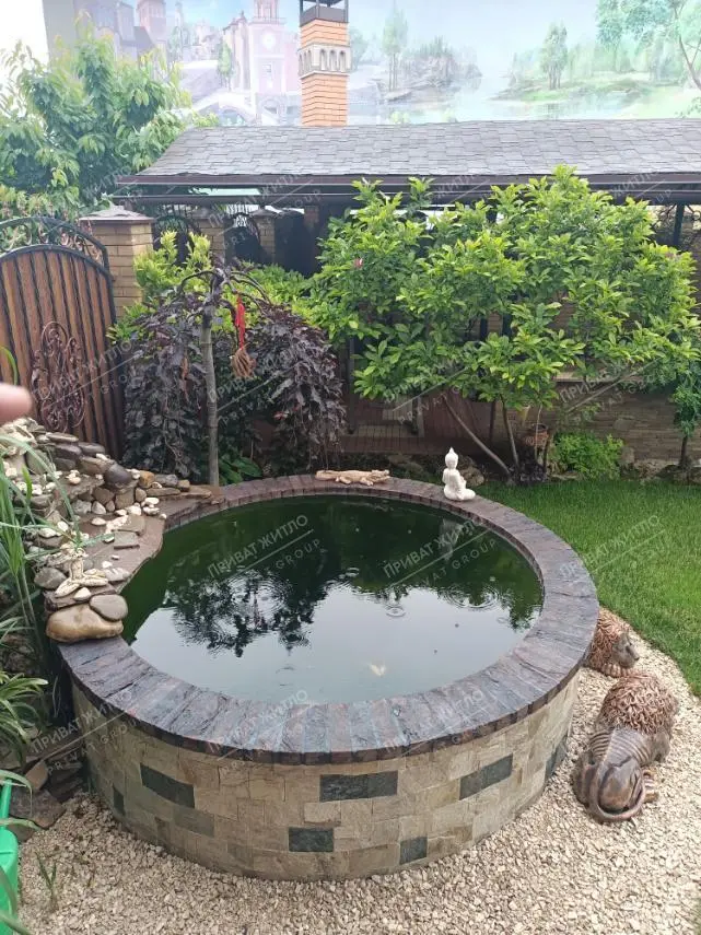 Ваш власний дім із басейном та барбекю всього за 5 хвилин від Сонячного парку!