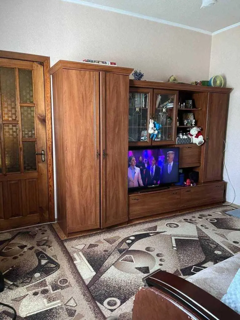 Окремий будинок поблизу площі Зигіна!